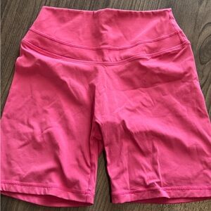 Unified High Wasted Shorts 6”
